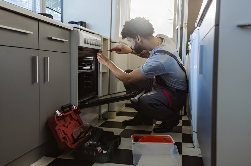 Oven & Stove repair in Compton